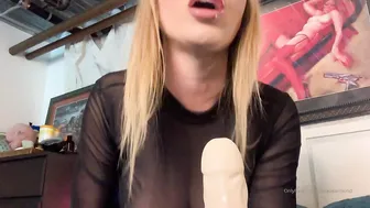 dana dearmond  onlyfans wonderful redhead sexy poses for the camera