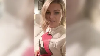 cali hotwife onlyfans lustful babe caresses herself with fingers