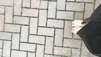 miss courtney onlyfans busty brunette sucks dildo
