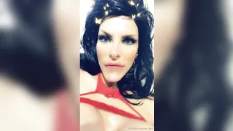 aleeuk onlyfans spectacular babe jerks off anus