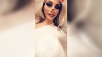 aleeuk onlyfans angelic passion caresses big tits