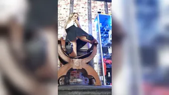 miss courtney onlyfans hot bitch posing in lingerie