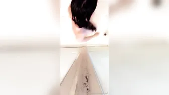 scarlett rae onlyfans hot brunette girl passionately jerks off her cunt