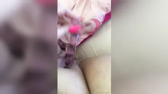 minnie  onlyfans cute young lady fucked her cunt with a phallus