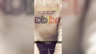 daizha morgann onlyfans spicy chick exposes sexy body