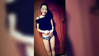 kokobutter  onlyfans Busty confused