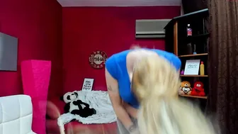 anzelblonde Bitch is ready to show all her abilities.