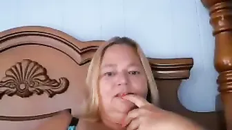 msbigboobs40 Pretty woman dabbles with a toy