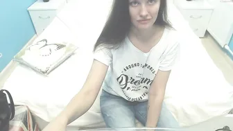 vanessa_west Elegant chick fucks juicy ass