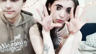 web_katzen Shy kittens jerking shaved cunt