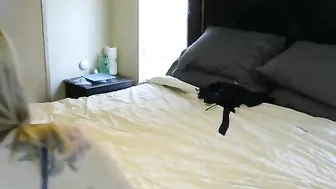 xoxohottblonde Big ass blonde in stockings twisting her ass