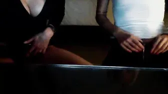 dakotacox Spicy bitch exposes her charms