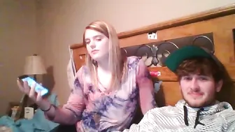 bestcouple350 Sexy mistress pulls pussy