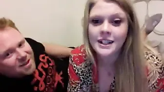 yumandyummier Sultry beauty fucks point with phallus