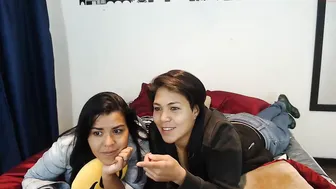 dominatrix_ponkey Sexy hottie fucks both holes