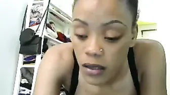 hotbabe2018 Graceful bitch masturbates pussy