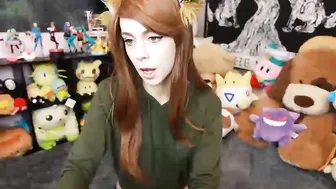 lunalamb Two sluts fuck with lucky