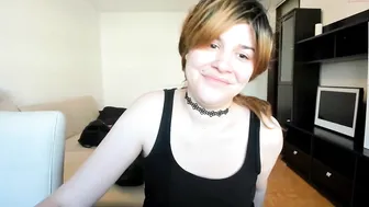 harleyonroadx legs apart pulling pussy
