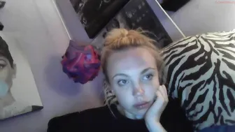 yourbabylynn23 chaturbate appetizing pussy posing in some stockings