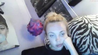 yourbabylynn23 chaturbate appetizing pussy posing in some stockings