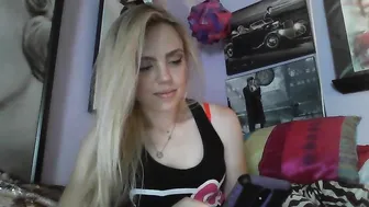 yourbabylynn23 chaturbate gorgeous mare seduces with big tits