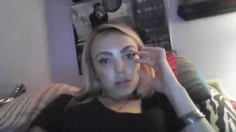 yourbabylynn23 chaturbate Chick in stockings Nastya caresses pussy lips