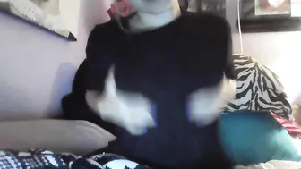 yourbabylynn23 chaturbate gorgeous female masturbates vagina