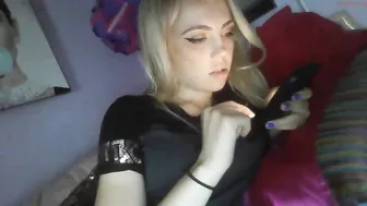 yourbabylynn23 chaturbate gets an orgasm