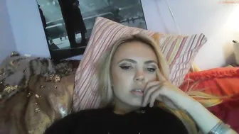 yourbabylynn23 chaturbate sweet thing is hammering his anus