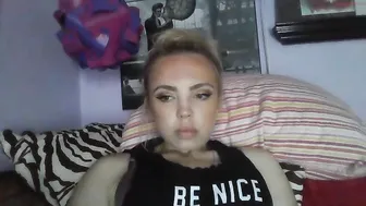 yourbabylynn23 chaturbate Dark haired girl