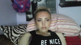 yourbabylynn23 chaturbate Dark haired girl