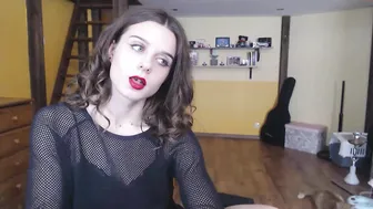 classy_cassie chaturbate shrew babe kurolesit in the office