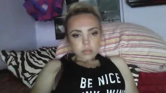 yourbabylynn23 chaturbate gorgeous slut gives big boobs
