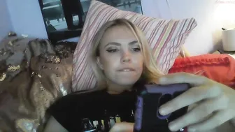 yourbabylynn23 chaturbate impressive passion masturbates both holes