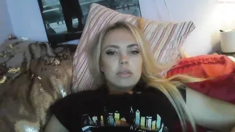 yourbabylynn23 chaturbate impressive passion masturbates both holes