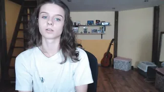 classy_cassie chaturbate cute fucks herself