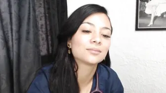 valentinalopera chaturbate Hot girl fucks her pussy with her hand