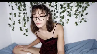 issyeden chaturbate Amazing baby