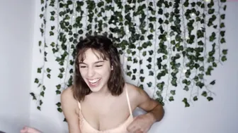 issyeden chaturbate desired babe cums from erotic dance