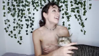 issyeden chaturbate premium videos from her Chaturbate profile