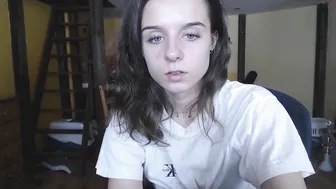 classy_cassie chaturbate busty chick talks in french