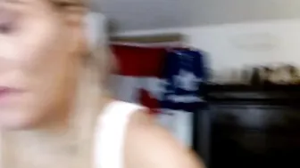 yourfavoritemom82 chaturbate jerking off cancer