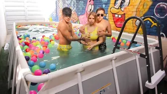 sweet_team_jl chaturbate skinny squirt stretches the vagina