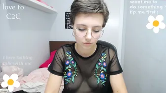 maya_ross chaturbate hot brunettes pose in lingerie