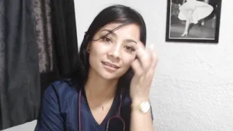 valentinalopera chaturbate busty bitch fucks her shaved pussy