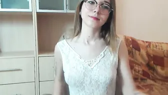 sweetiewow chaturbate luxurious female massaging nipples