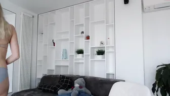 fumari014 chaturbate gentle erotic spinning at the chair