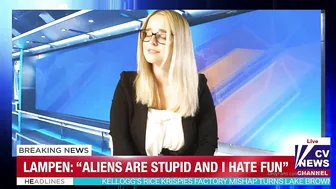 codivore manyvids onlyfans red-haired trash pretty jerks off pussy