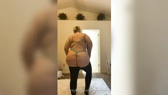 mysticbeing manyvids onlyfans naughty nipple performs a light striptease