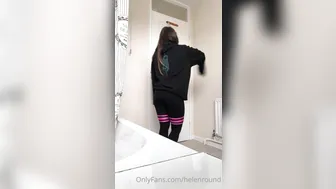 helenround manyvids onlyfans asshole queen caresses intimate places